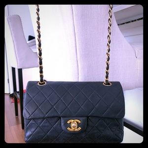 Vintage Chanel lambskin quilted small handbag